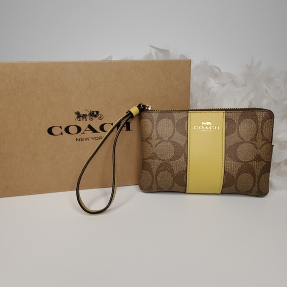 Coach Handbags - Coach Signature F58035 corner zip wristlet
